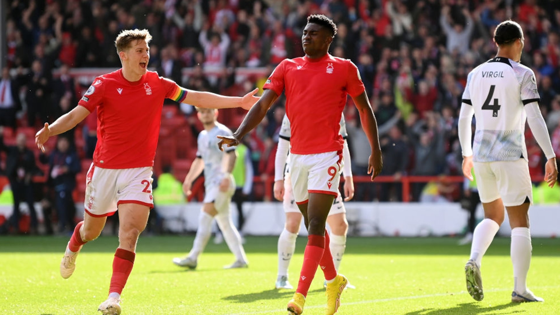 球队危机加 球队危机加